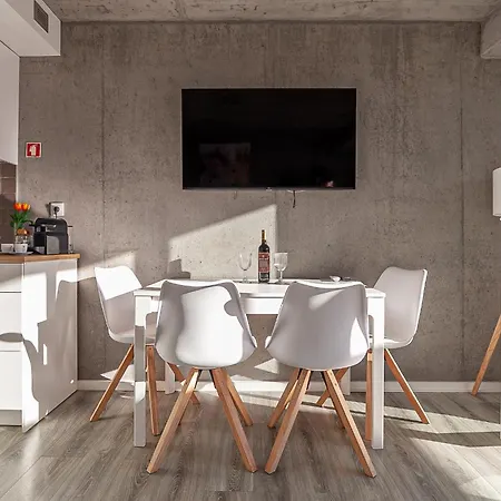 Felicidade Incl Parking By Sweet